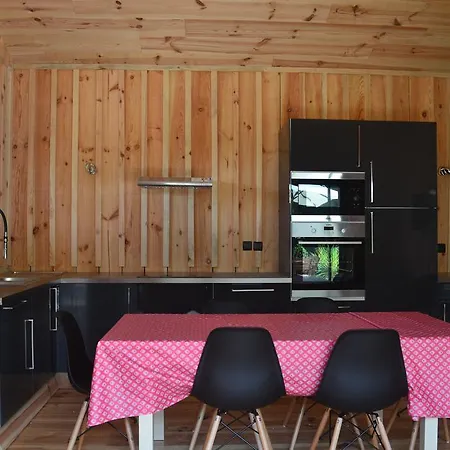 빌라 Les Cabanes De Talais *