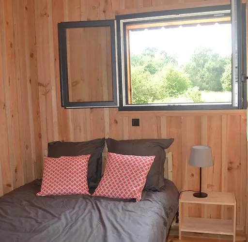 Les Cabanes De Talais Villa *