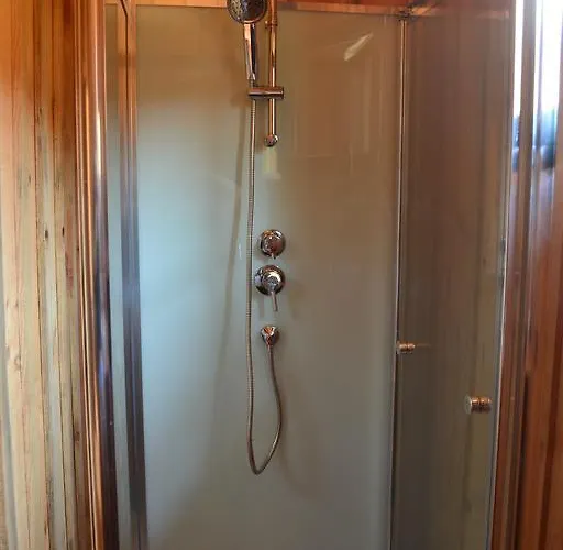 فيلة Les Cabanes De Talais